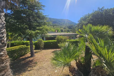 Villa in Collesano, Palermo, Collesano - € 190.000 | Ref: 10640 - foto 12